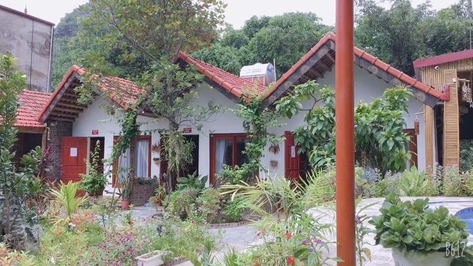 Tam Coc Serene Bungalow นิญบิ่ญ ภายนอก รูปภาพ